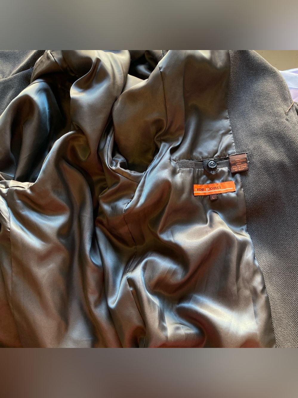 Men's Lightweight Dark Gray Button-Front Shirt Jacket | sette ponti - Picture 9 of 10